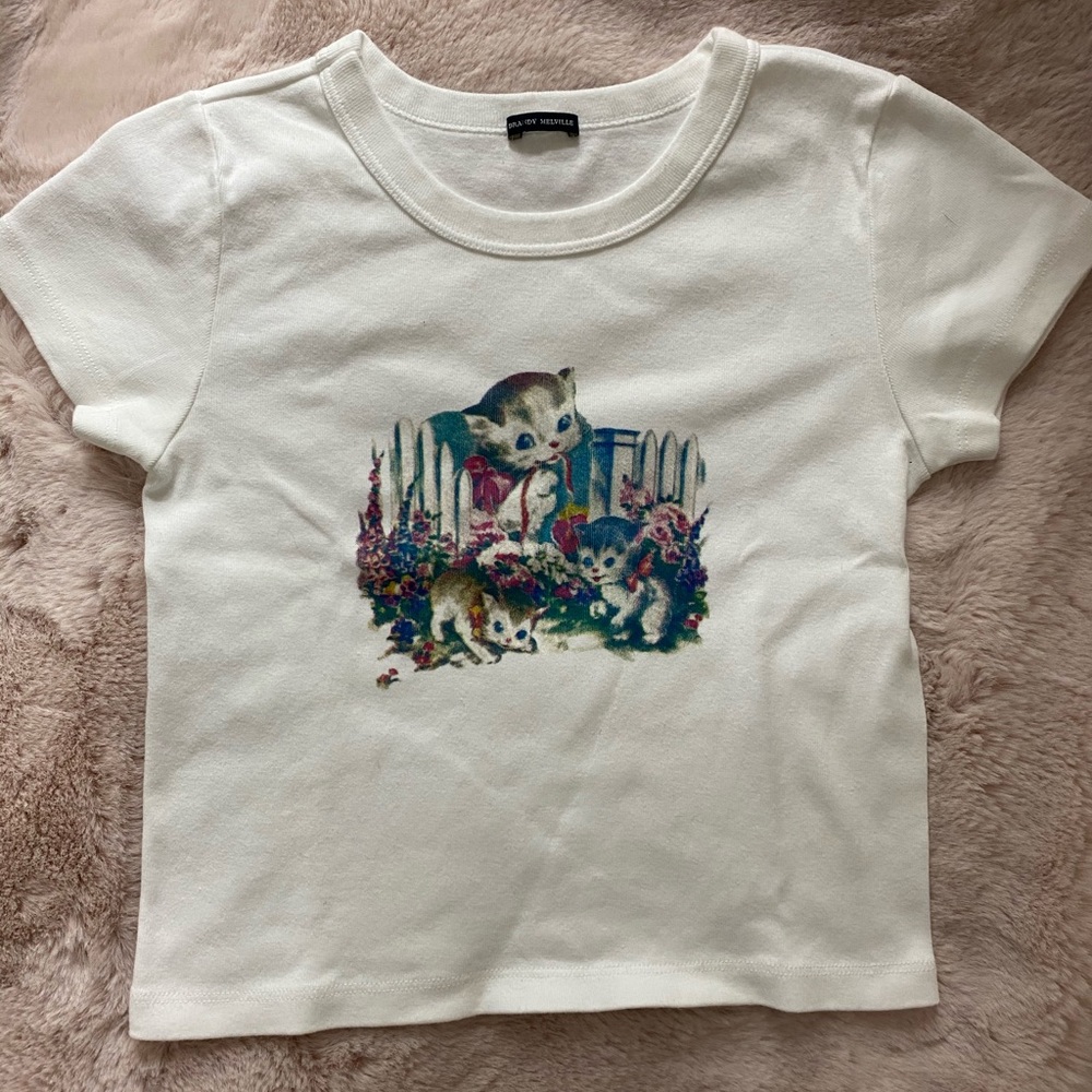 Brandy Melville Ashlyn Kittens Top (NEW)
